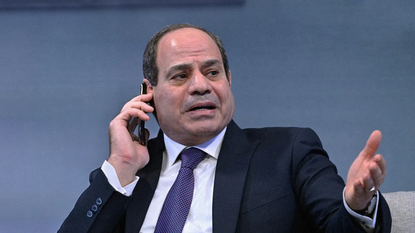 Sisi Invites U.S. Authorities to Inspect Senator Menendez's Right Pocket and Return his Fifty Dollars